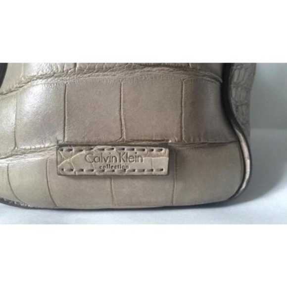 Calvin Klein Collection Crocodile Weekender - Picture 7 of 12